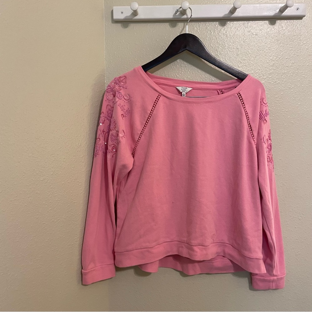 crown & ivy Pink Embroidered Raglan Sweatshirt
